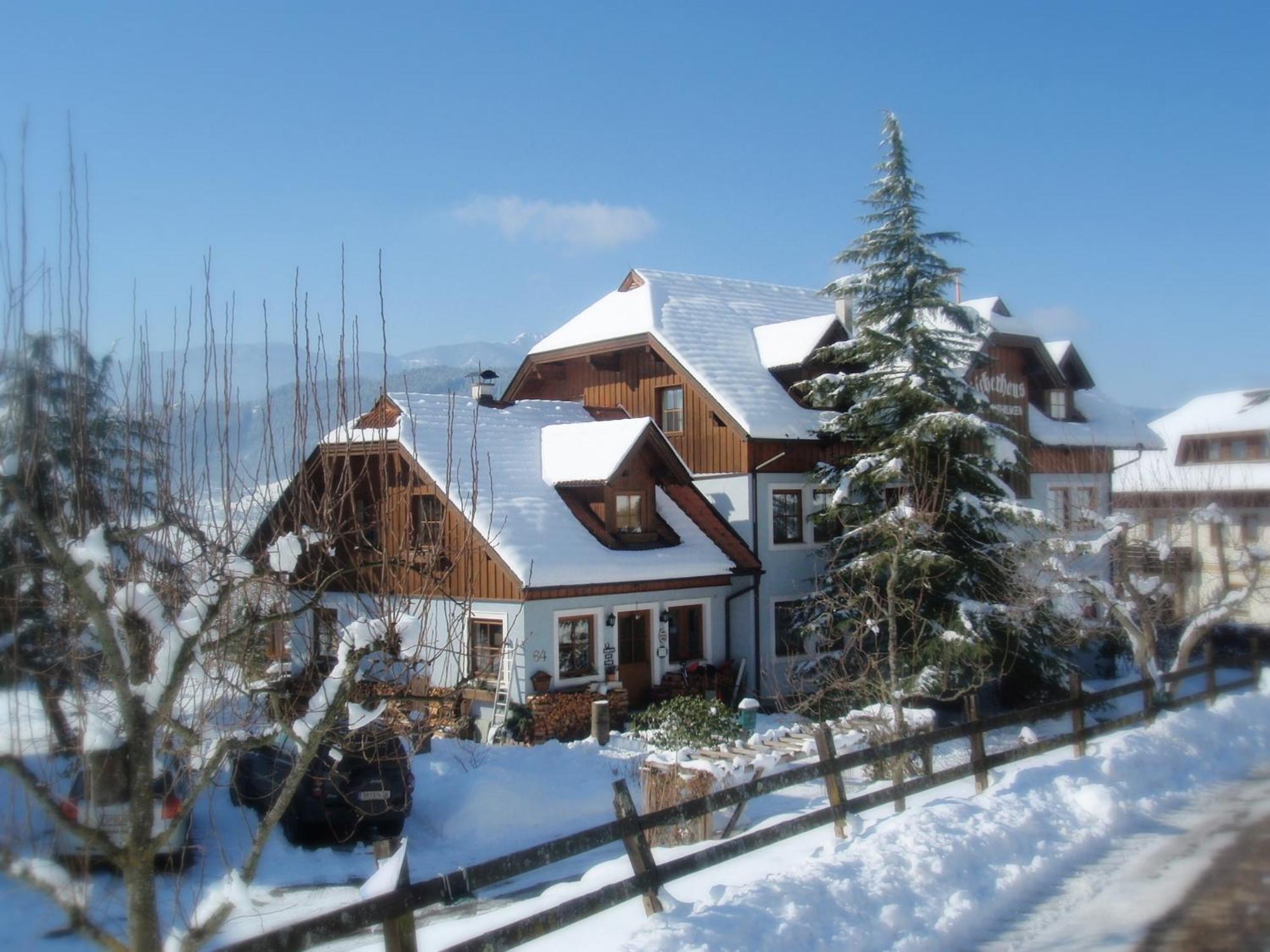 Ferienwohnungen Fischerhaus - Direkt Am See Millstatt Exterior photo